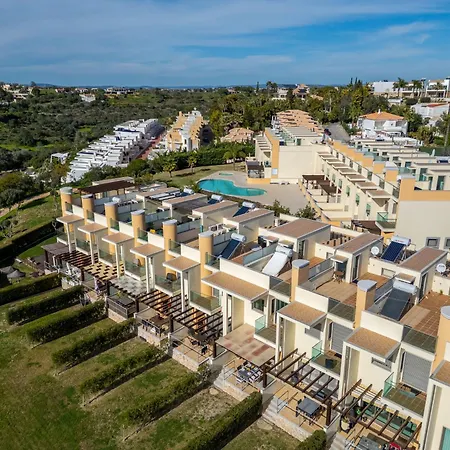 Colina View By Interhome * Patroves