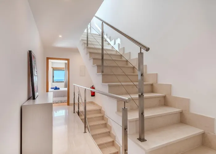 Colina View By Interhome Patroves