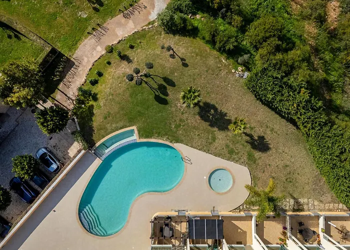 Colina View By Interhome Patroves