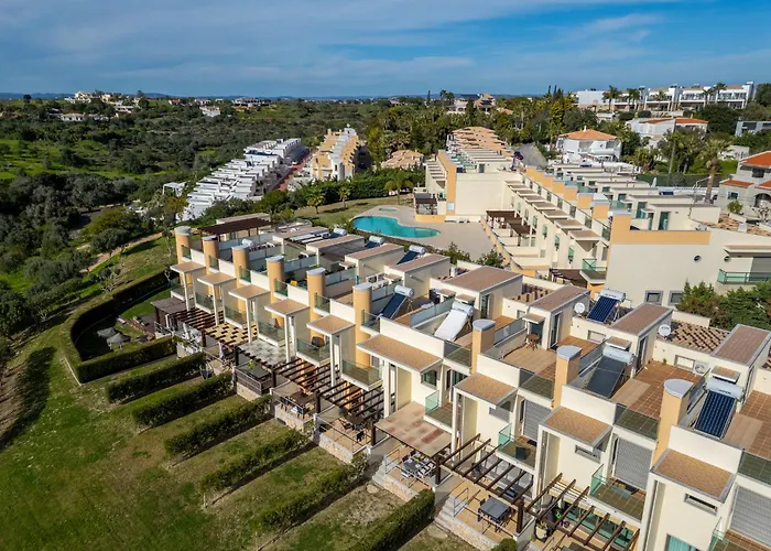 Colina View By Interhome * Patroves