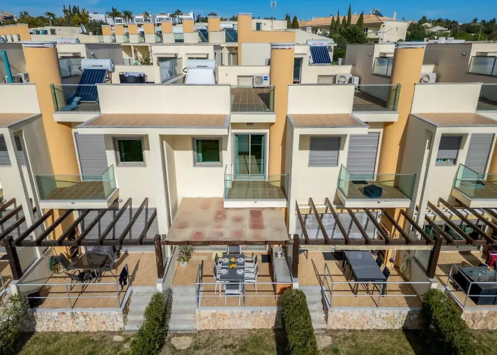 Colina View By Interhome Patroves