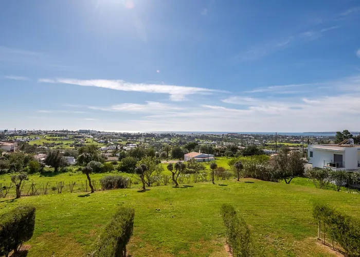 Colina View By Interhome * Patroves